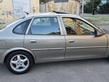 Opel Vectra-20