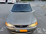 Opel Vectra-1