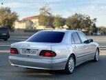 Mercedes E 320-7