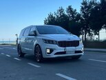 Kia Carnival-4