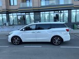 Kia Carnival-6