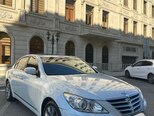 Hyundai Genesis-2