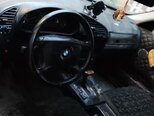 BMW 320-2