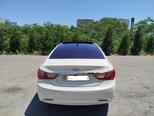 Hyundai Sonata-3