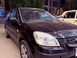 Kia Rio-11