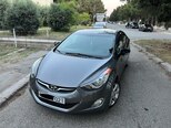 Hyundai Elantra-8