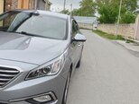 Hyundai Sonata-3