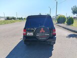 Mitsubishi Pajero io-17