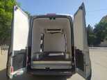 Ford Transit-6