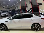 Kia Optima-11