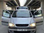 Opel Zafira-2