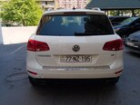 Volkswagen Touareg-2