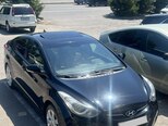 Hyundai Elantra-10