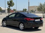Hyundai Elantra-6