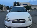 Hyundai Accent-1