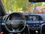 Hyundai Elantra-4