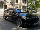 Hyundai Elantra-3