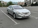 Hyundai Sonata-2