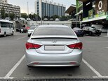 Hyundai Sonata-3