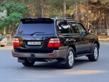 Toyota Land Cruiser-6