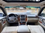 Toyota Land Cruiser-11