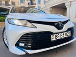Toyota Camry-1