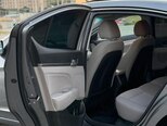 Hyundai Elantra-13