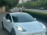 Tesla Model 3-9