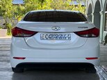 Hyundai Elantra-8