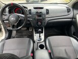 Kia Cerato-9