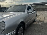 Mercedes E 240-3