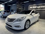 Hyundai Grandeur-9