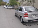 Opel Astra-10