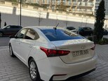 Hyundai Accent-8