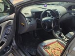 Hyundai Elantra-9