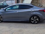 Hyundai Elantra-6