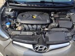 Hyundai Elantra-10