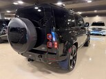 Land Rover Defender-6