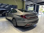 Hyundai Sonata-2