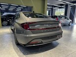 Hyundai Sonata-14