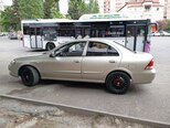 Nissan Sunny-5
