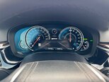 BMW 530e-10