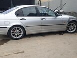 BMW 320-2