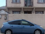 Toyota Prius-4
