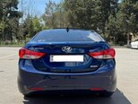 Hyundai Elantra-2