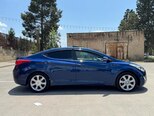 Hyundai Elantra-3