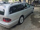 Mercedes E 270-5