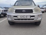 Toyota RAV4-1