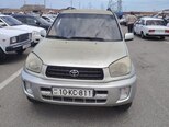 Toyota RAV4-9