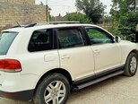 Volkswagen Touareg-3